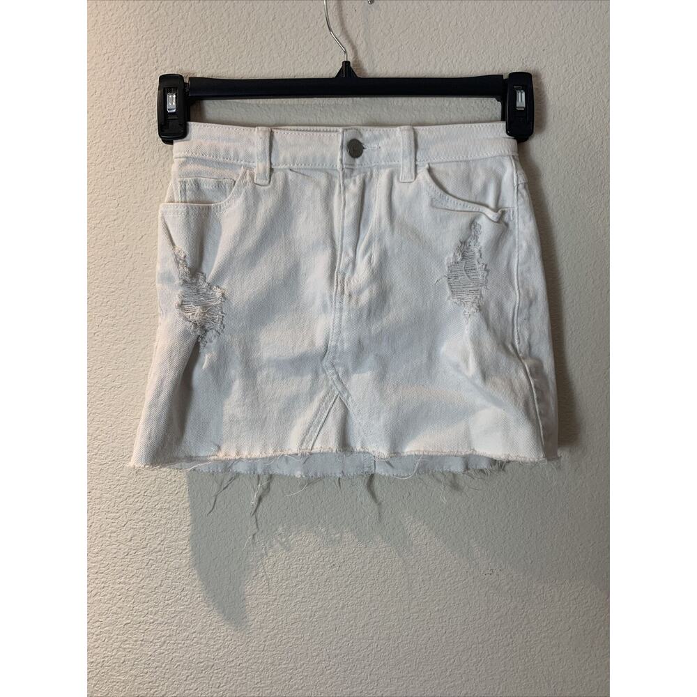 Hollister High Rise White Denim Skirt Size 0 Distressed Vintage Stretch Waist 24